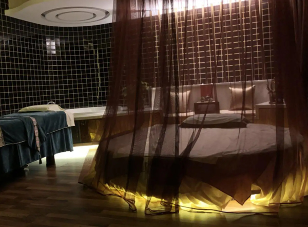 成都龙泉驿高端足疗水疗养生会馆风采（四）